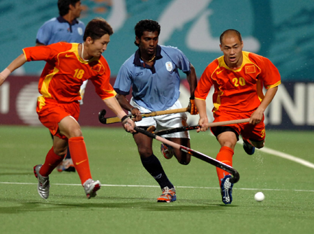 China's field hockey team beats India