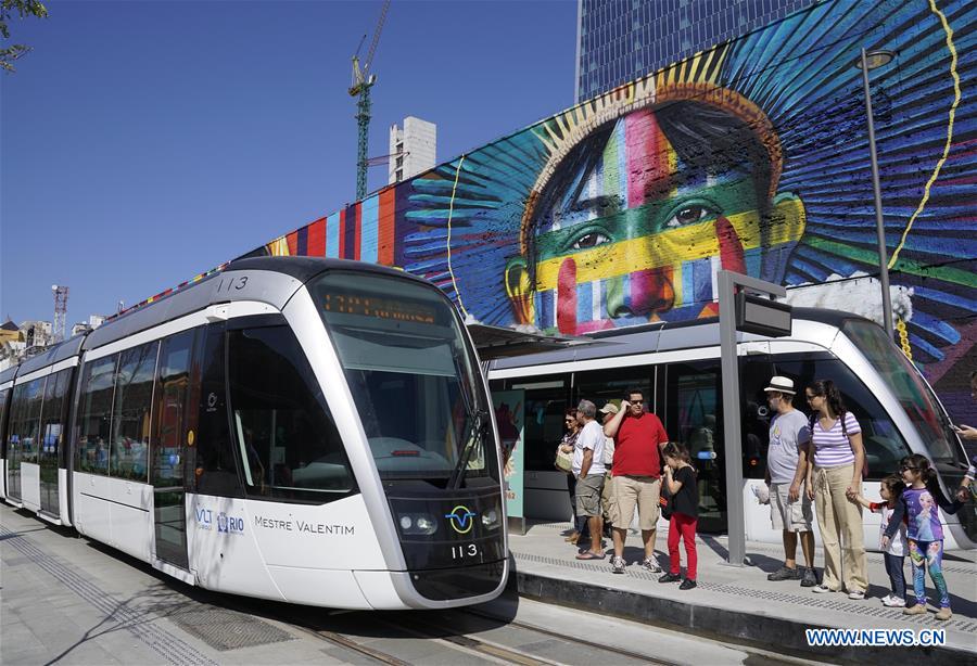 Giant graffiti painting greets Rio 2016 Olympic Games in Brazil