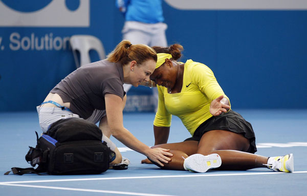 Serena suffers Brisbane injury scare, Stosur out