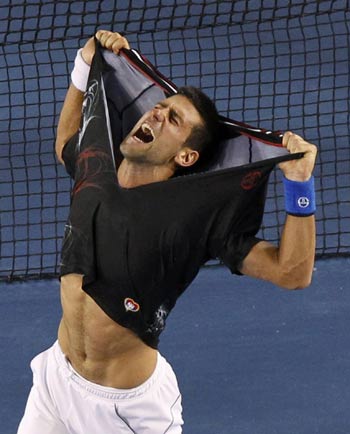 Djokovic edges out Nadal in Australian Open