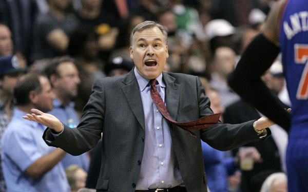 D'Antoni resigns as coach of stumbling Knicks