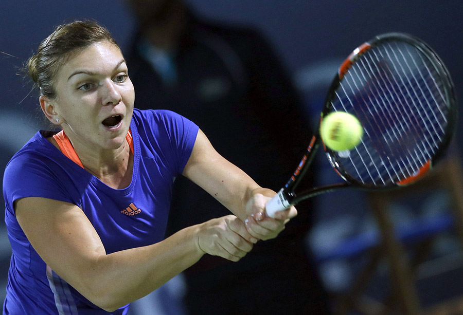 Halep beats Pliskova in Dubai final