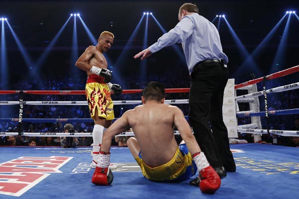 Zou loses to Amnat in IBF flyweight title challenge