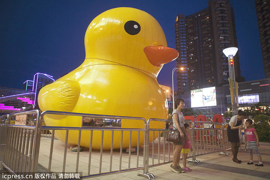 Copycat Yellow Duck celebrates Children's Day