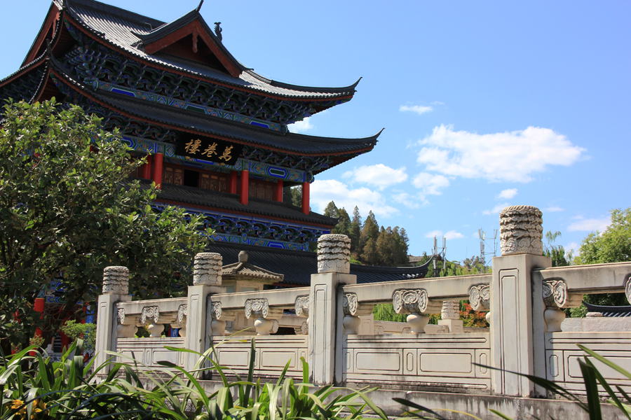 500-year-old Mu Residence - a miniature Forbidden City