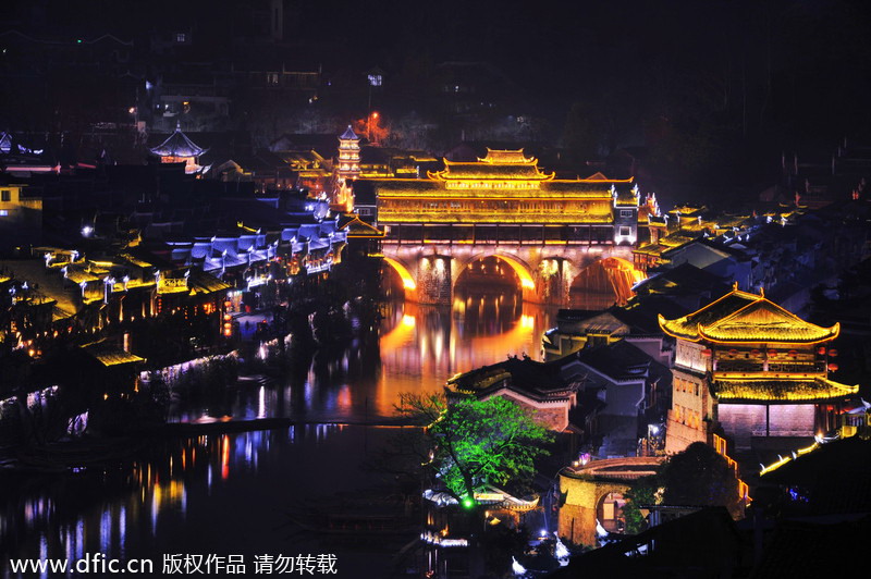 Fenghuang revisited