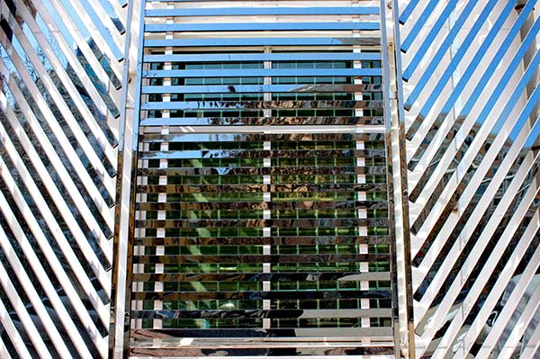 'Anti-theft' house surrounded by steel