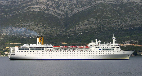 Italian cruise liner on fire