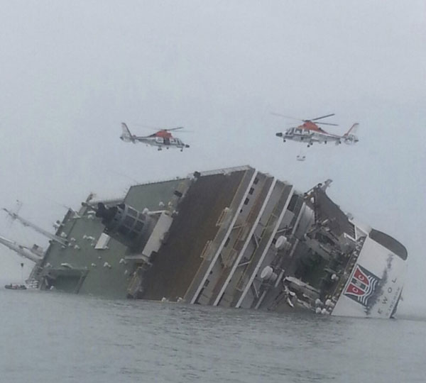 Search for S.Korean ferry passengers resumes