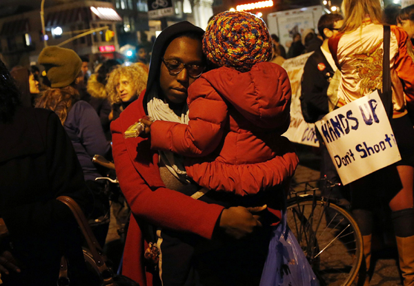 Thousands rally across US after Ferguson decision